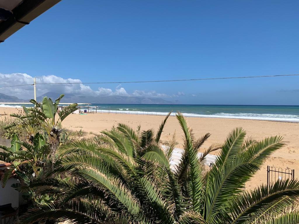 발레스트라테 La Casa Sulla Spiaggia 빌라 외부 사진